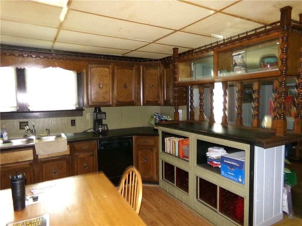 107 N Walnut Street — photo 8
