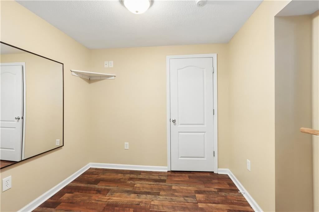 14521 S Greenwood Street — photo 27