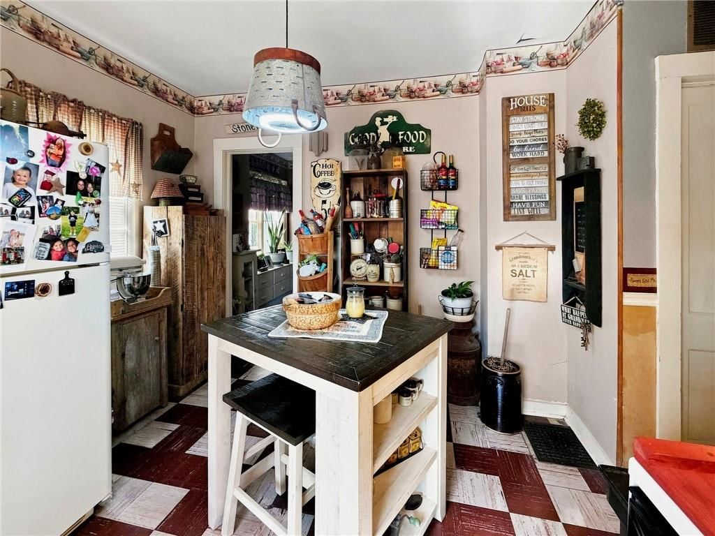 915 Woodward Street — photo 10