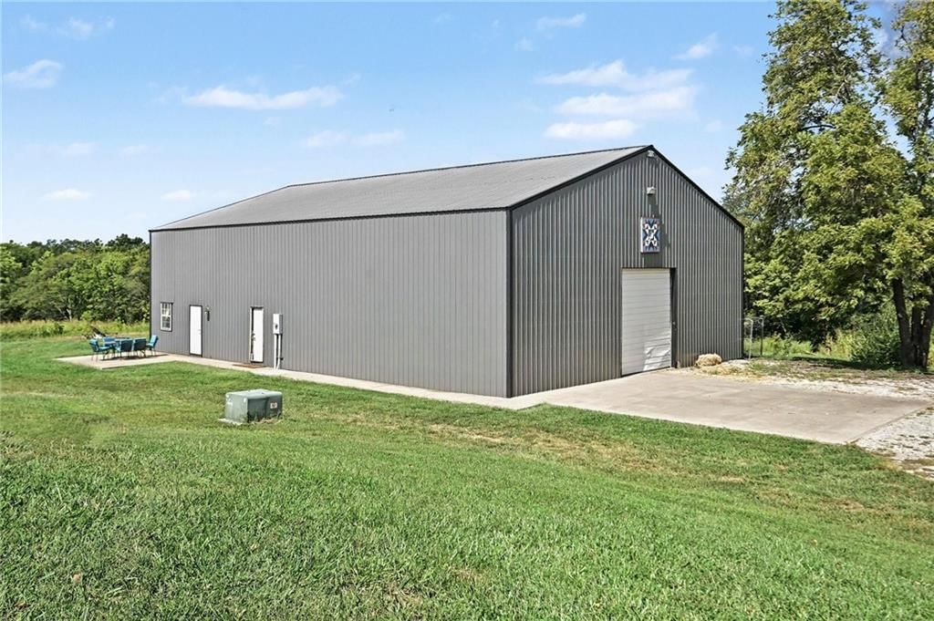 11100 SE E Highway — photo 36