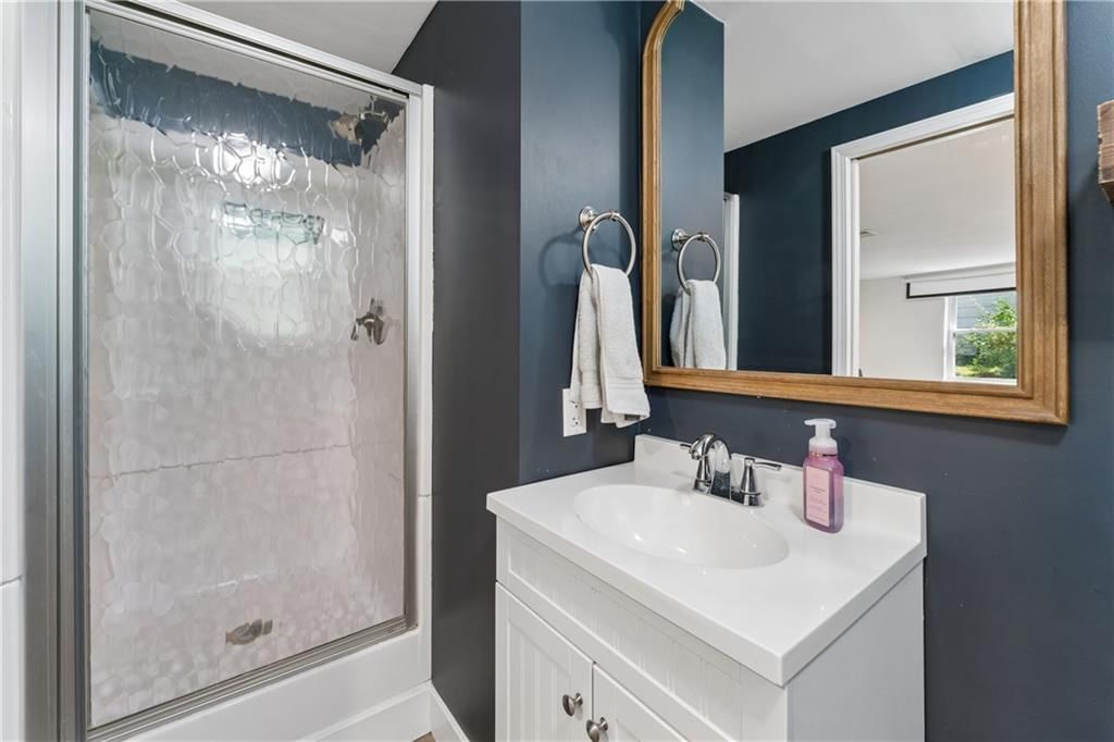 11153 Wornall Road — photo 42