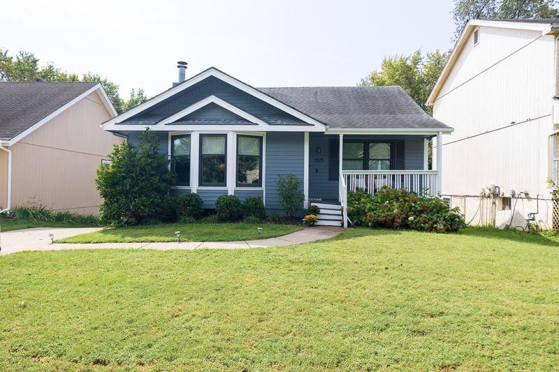 1505 NW 63 Terrace, Kansas City, MO: listing photo 2