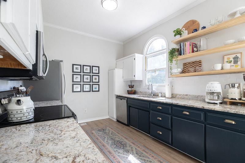 Photo 8 of 22 - 1505 NW 63 Terrace, Kansas City, MO 64118