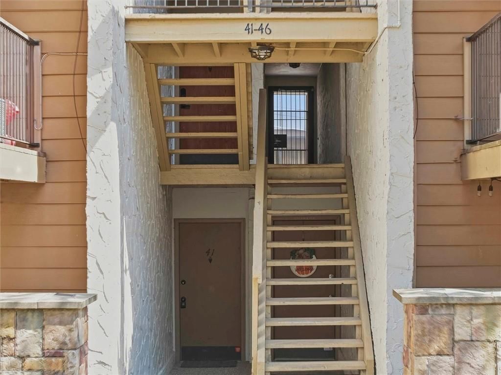 4727 Jarboe Street — photo 24