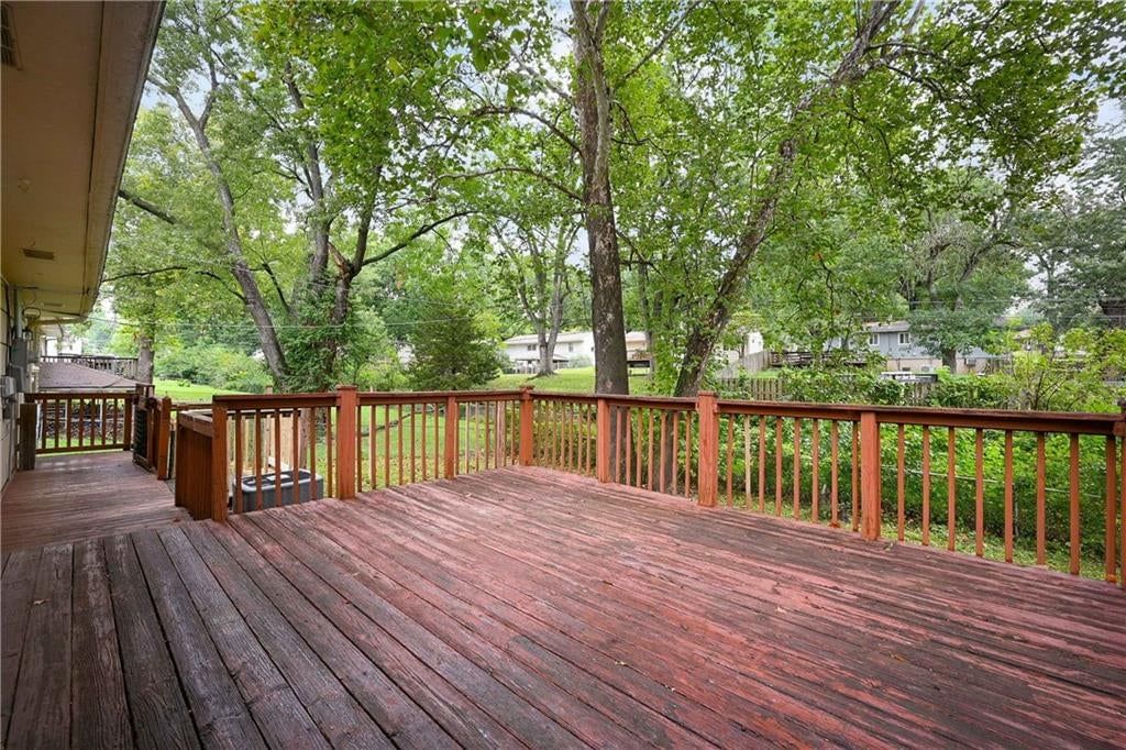 5501 N Highland Avenue — photo 23
