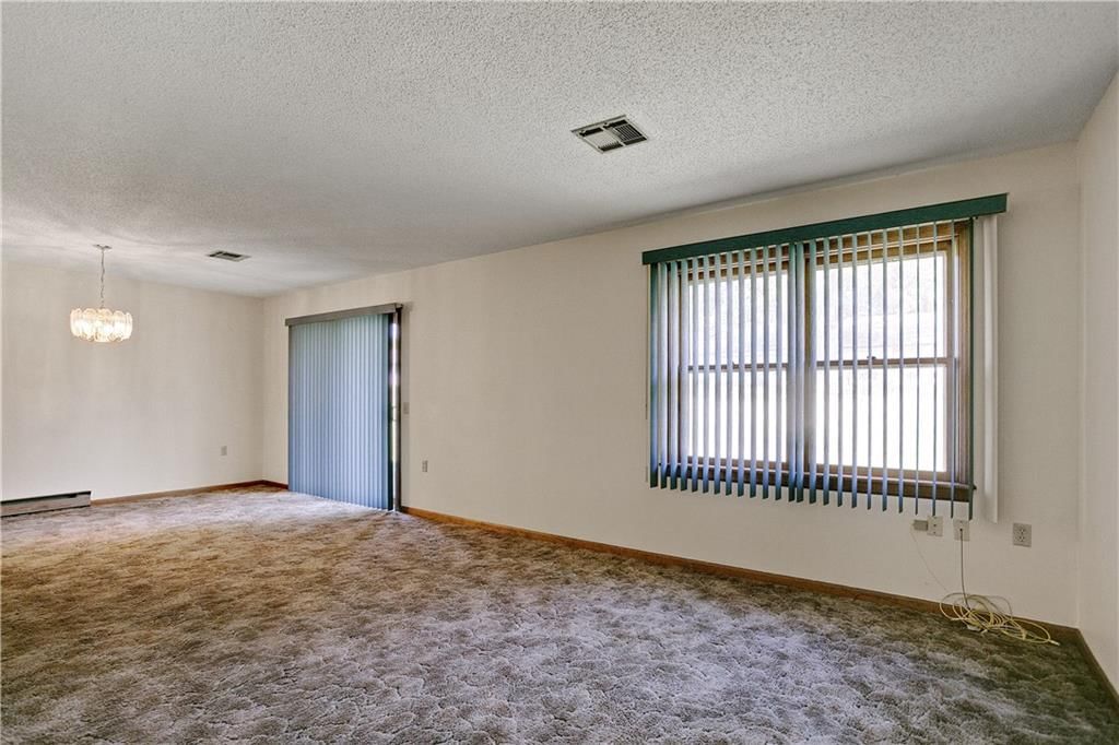8214 E 189th Terrace, Belton, MO: listing photo 3