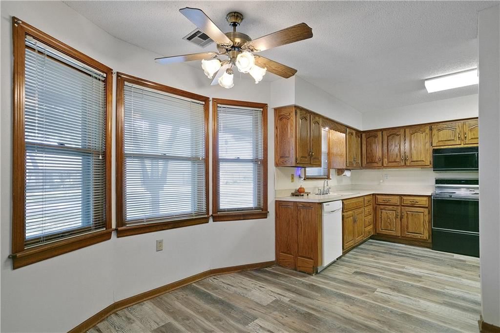 Photo 6 of 29, 8214 E 189th Terrace, Belton, MO 64012