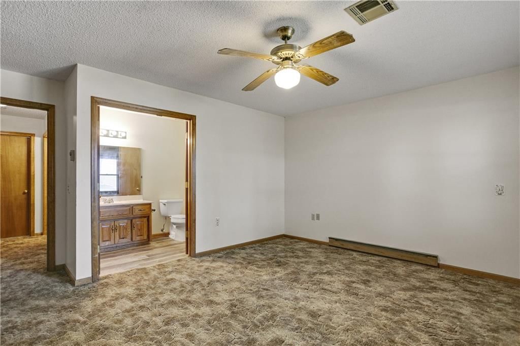 Photo 15 of 29 - 8214 E 189th Terrace, Belton, MO 64012