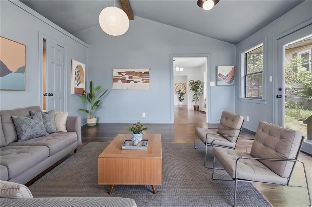 10107 E 11th Street — photo 11