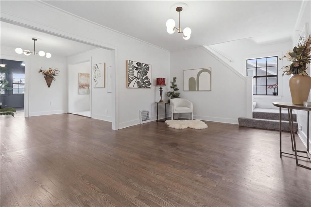 10107 E 11th Street — photo 18