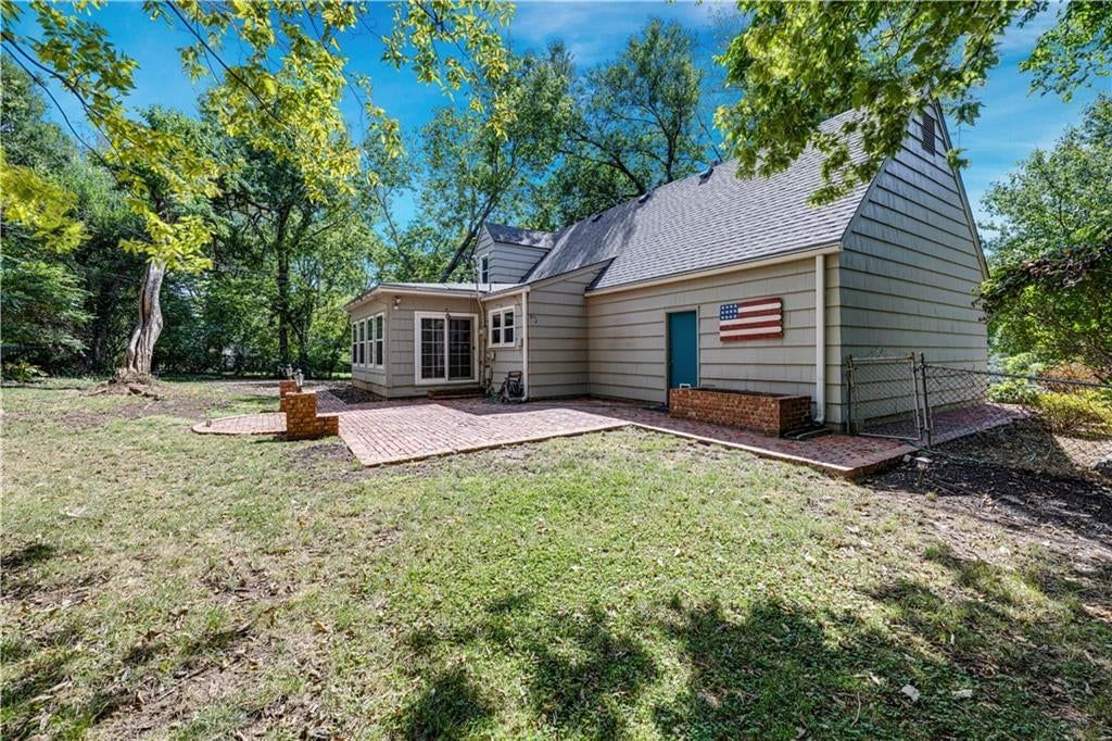 7601 Chadwick Street — photo 32