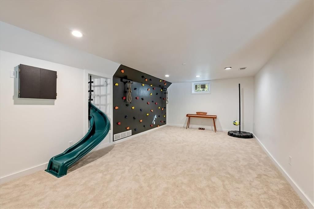 Photo 40 of 69 - 12809 Pembroke Circle, Leawood, KS 66209