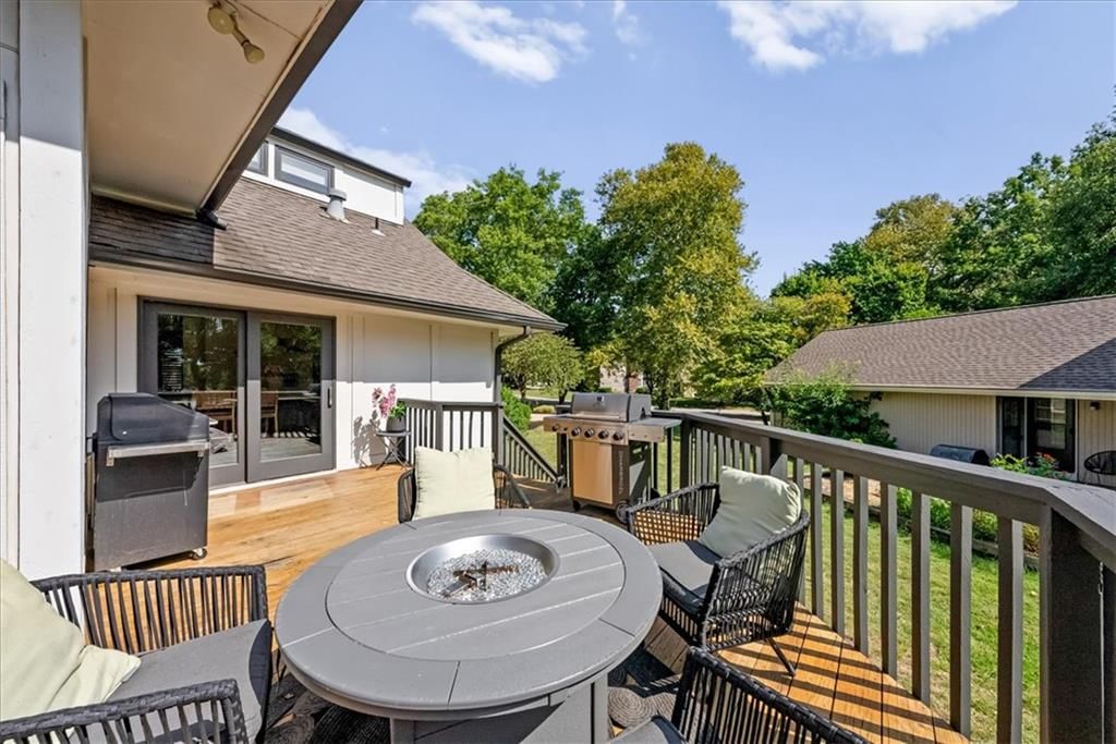 Photo 54 of 69 - 12809 Pembroke Circle, Leawood, KS 66209