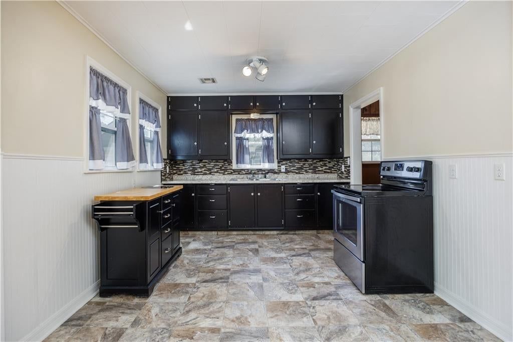 1213 W 3rd Street — photo 9