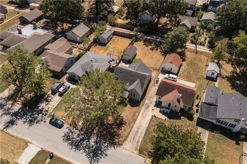 1213 W 3rd Street — photo 33