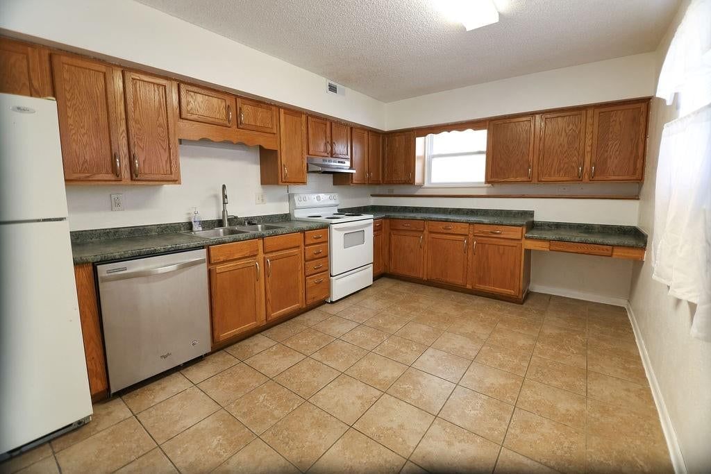 6734 Cleveland Avenue — photo 2