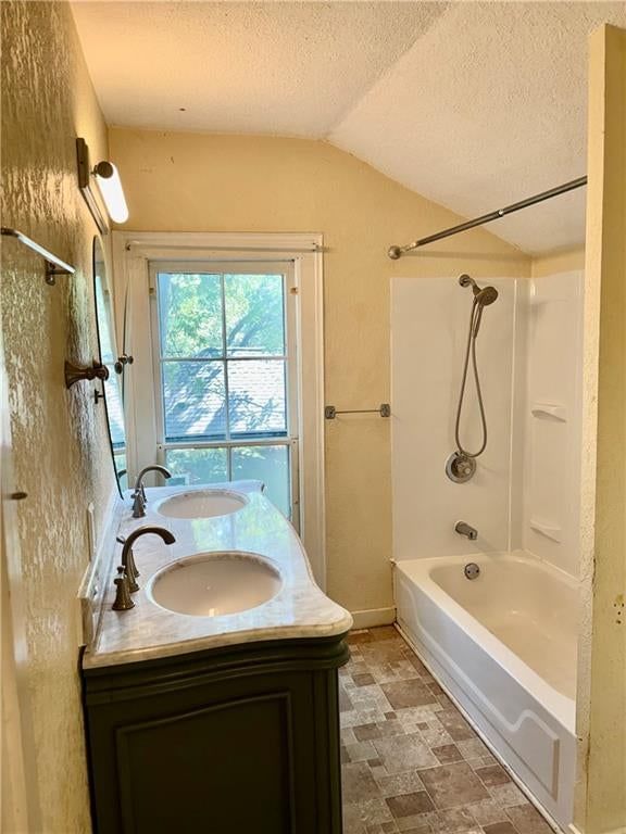 1123 Oregon Street — photo 15
