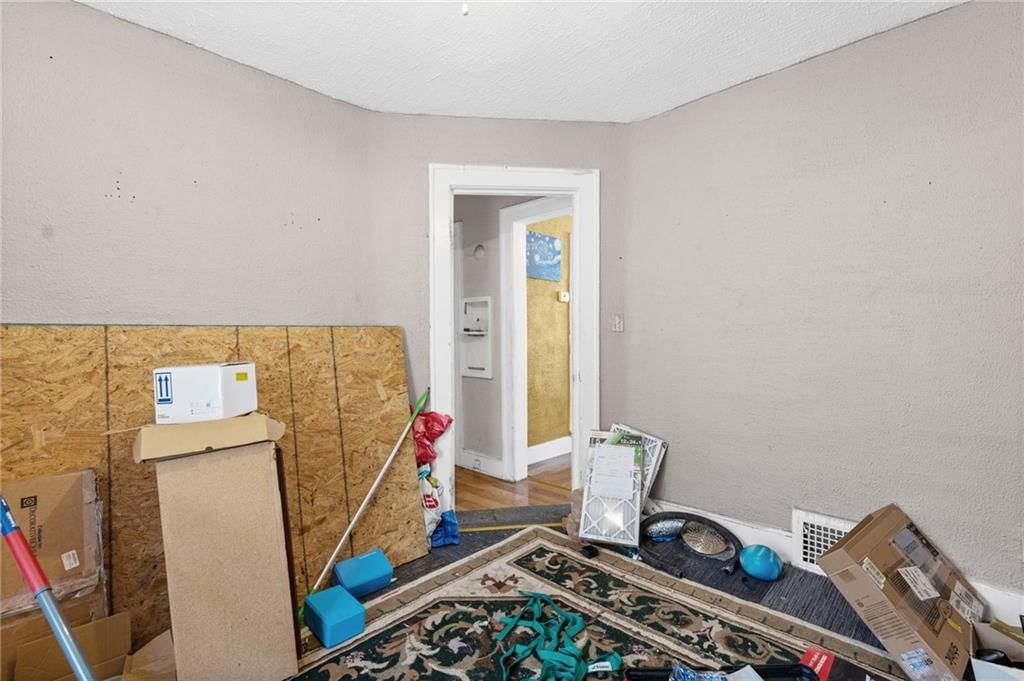 5734 Olive Street — photo 10