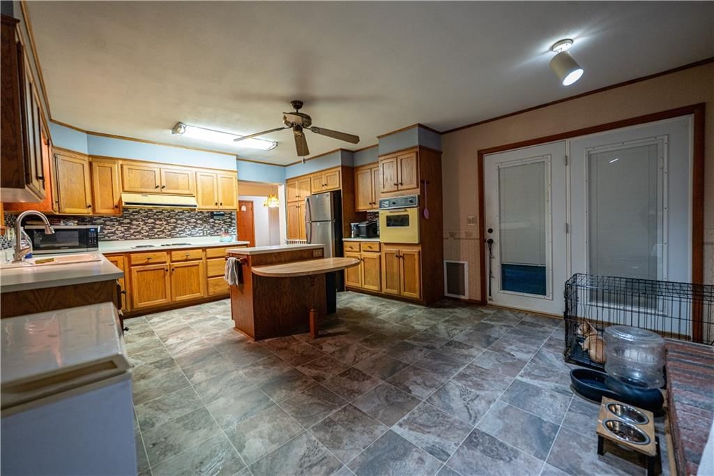 2206 W 1st Street — photo 5