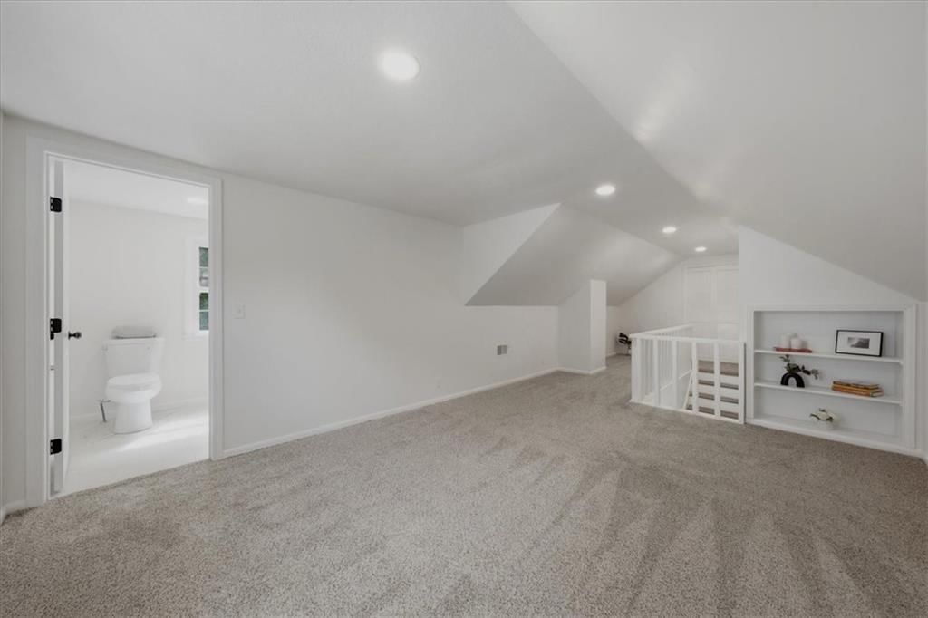 5411 W 50th Street — photo 16
