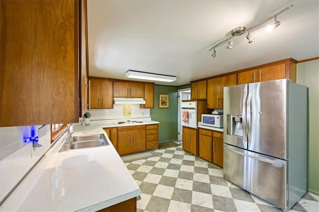7217 Belinder Avenue — photo 11