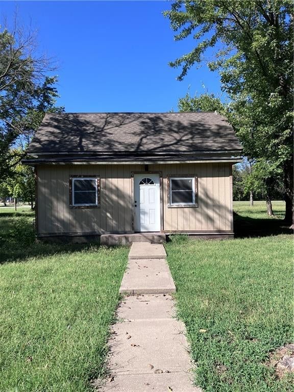 108 W Kansas Avenue — photo 7