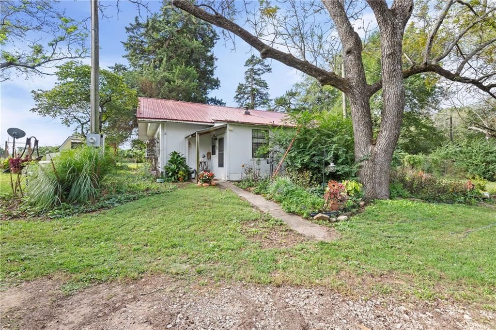 1137 Kentucky Road — photo 39