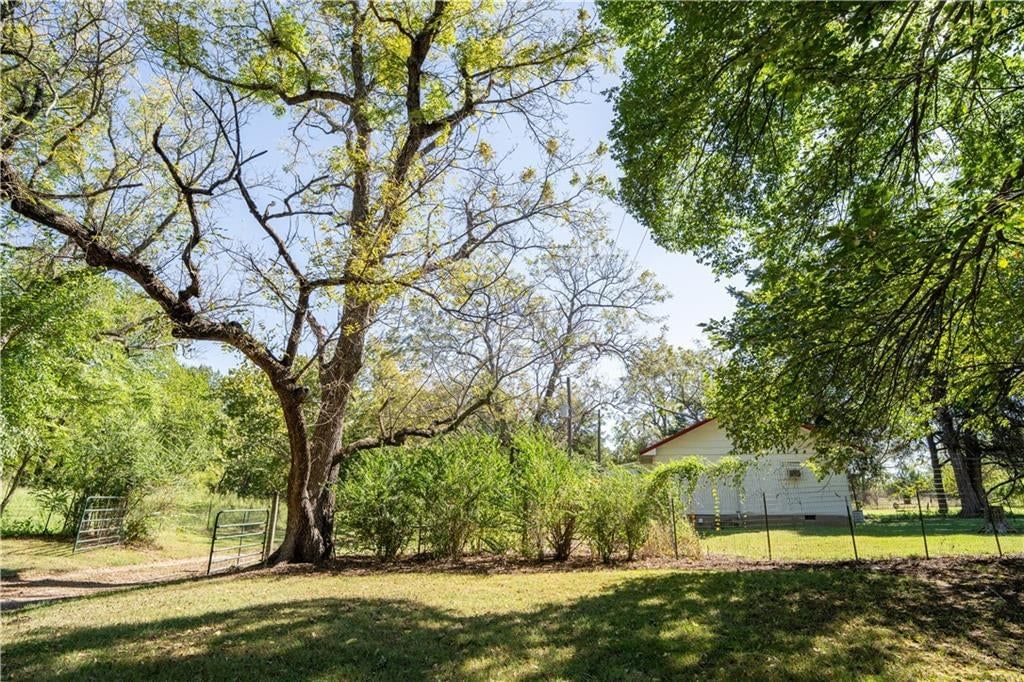 1137 Kentucky Road — photo 47