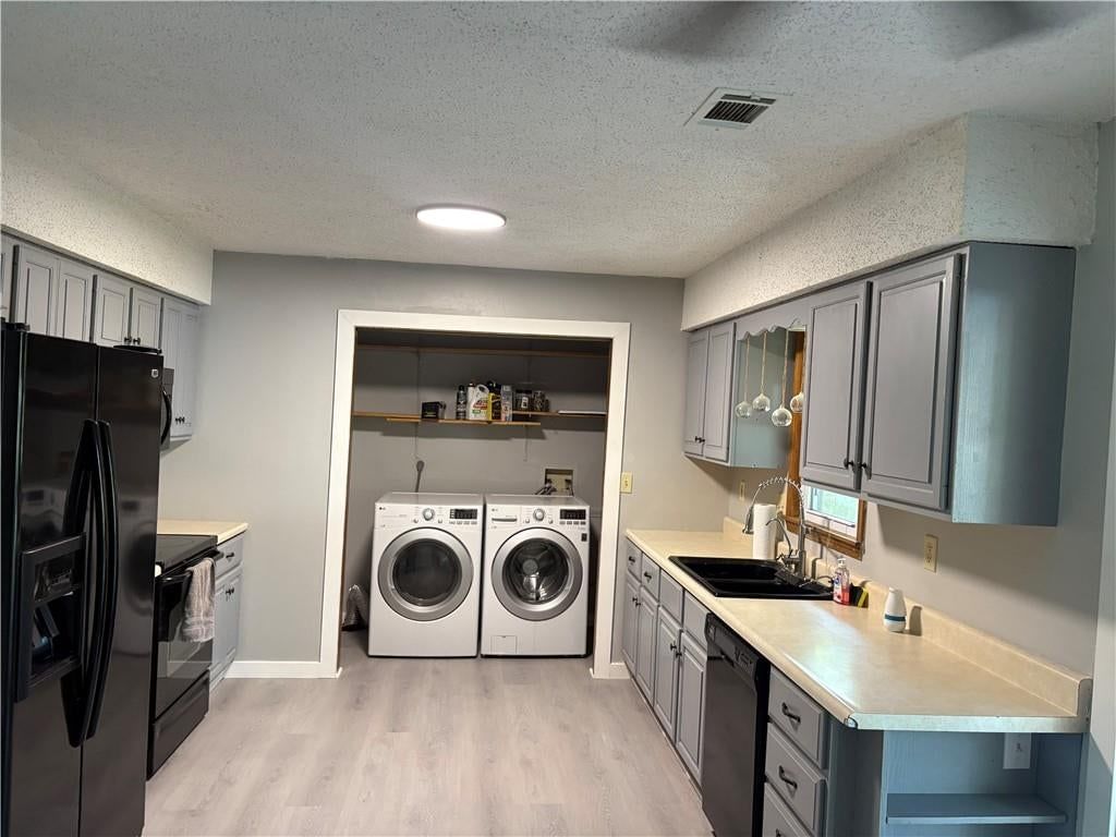 2602 Easton Street — photo 7
