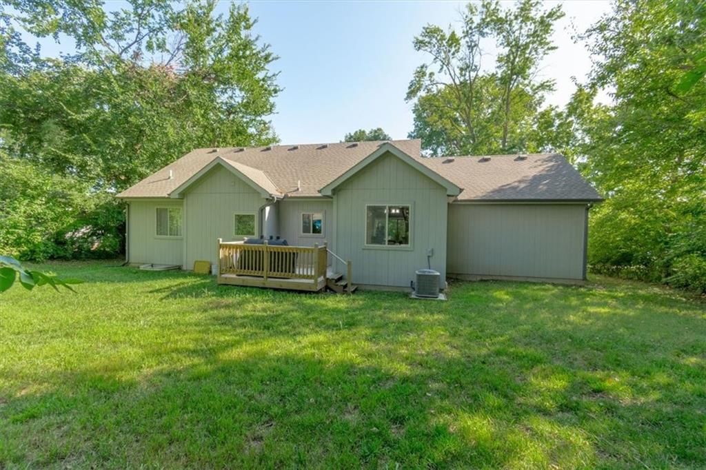 Photo 14 of 14 - 6254 WEBSTER Avenue, Kansas City, KS 66104