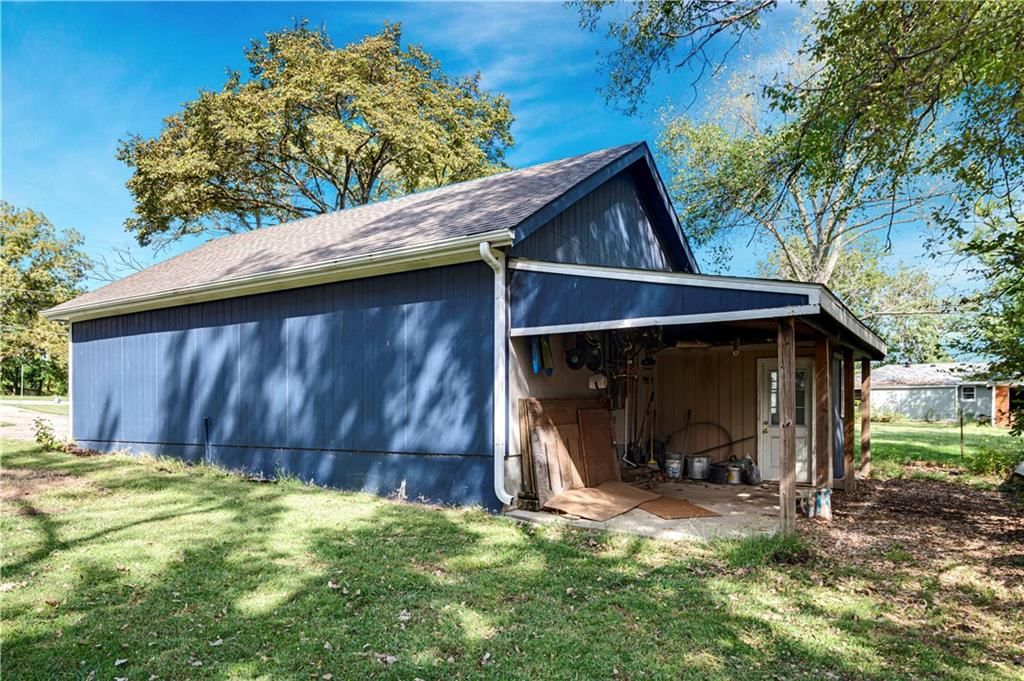 Photo 50 of 57 - 8699 Penner Avenue, De Soto, KS 66018