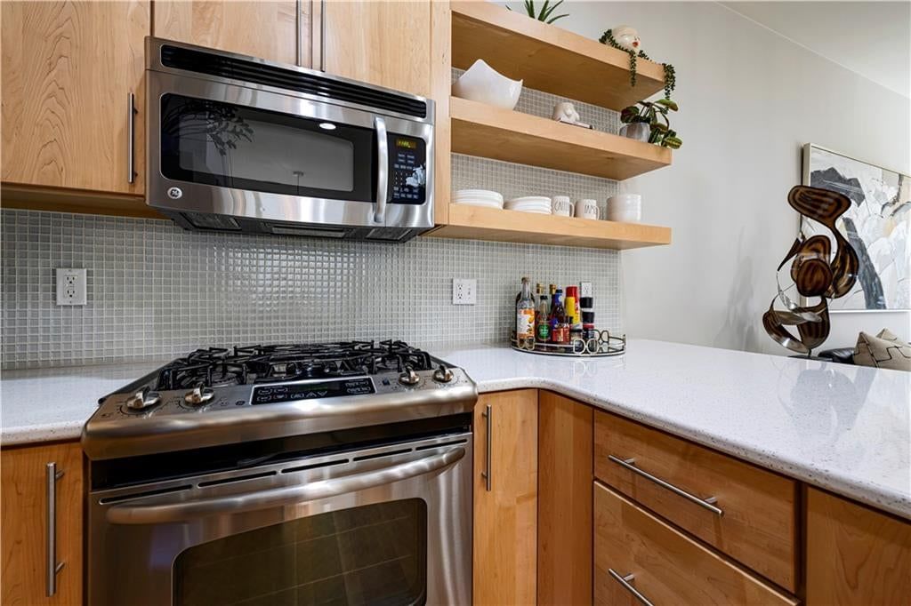 514 Oak Street — photo 10