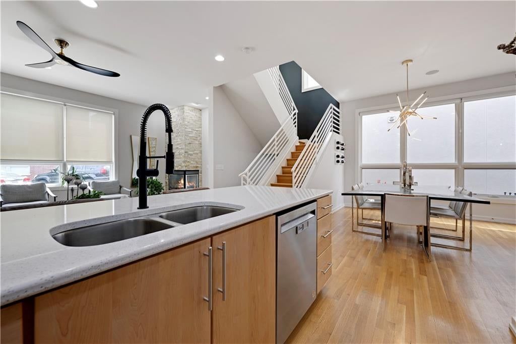514 Oak Street — photo 11
