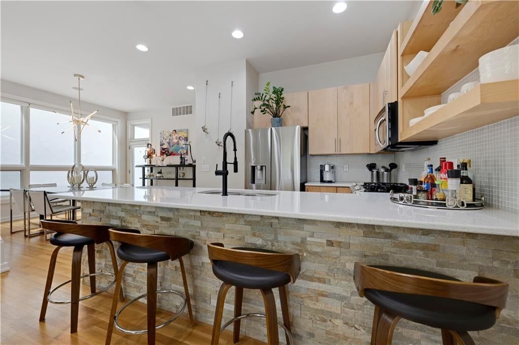 514 Oak Street — photo 12