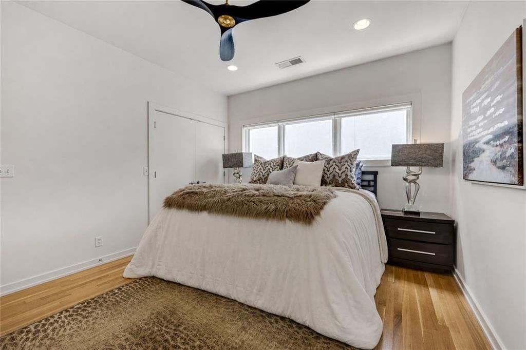 514 Oak Street — photo 34