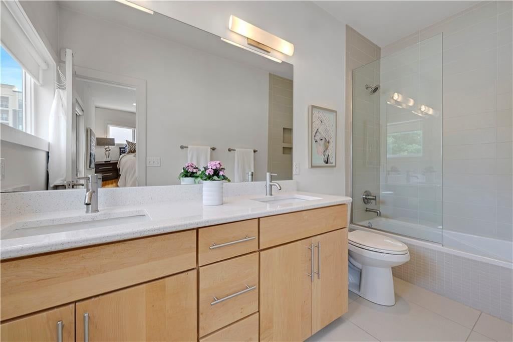 514 Oak Street — photo 38