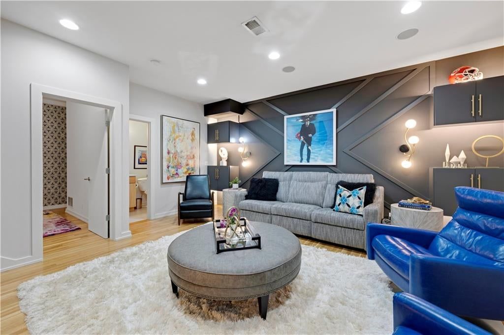 514 Oak Street — photo 41