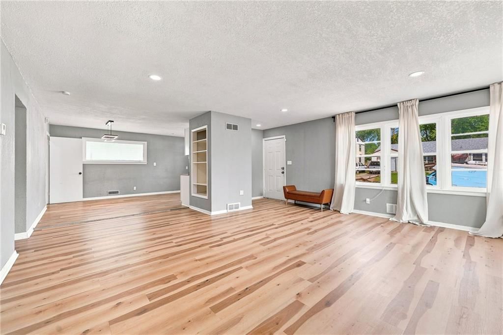 3157 Cleveland Avenue — photo 5