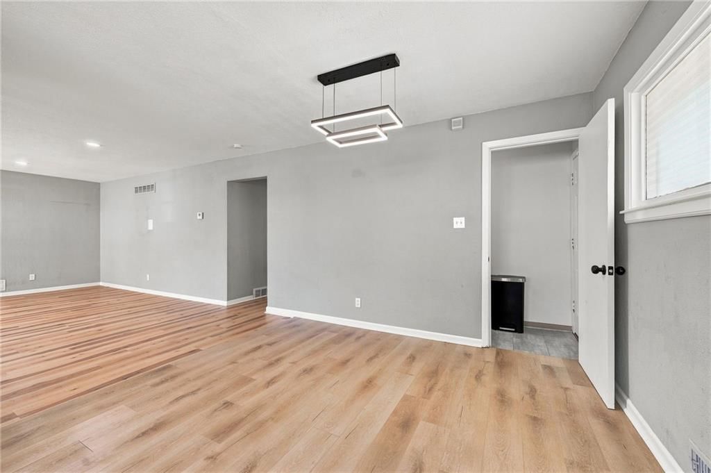 3157 Cleveland Avenue — photo 10