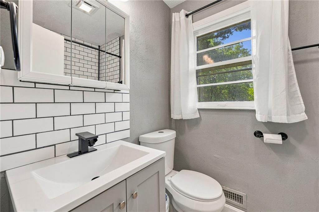 3157 Cleveland Avenue — photo 11