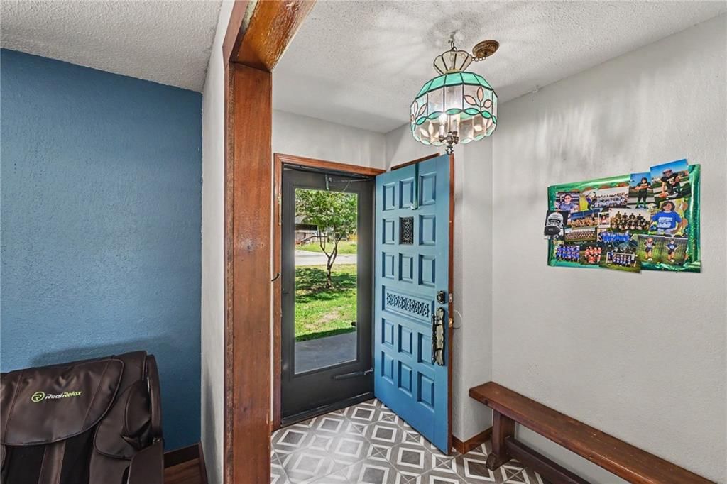 2929 N 153rd Terrace, Basehor, KS: listing photo 3