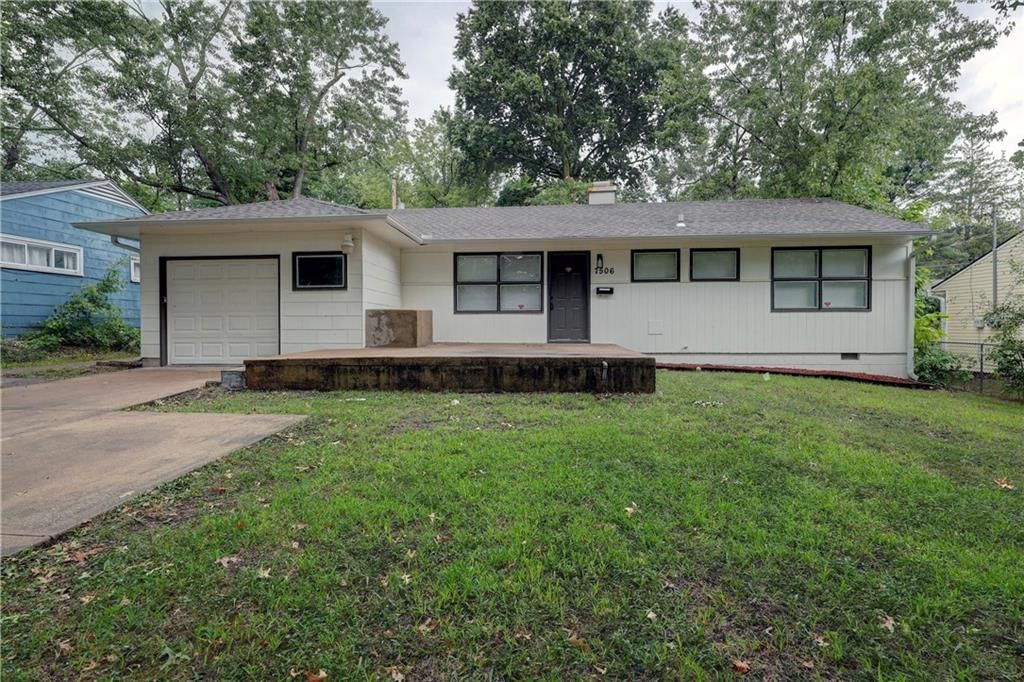 7506 E 111th Terrace, Kansas City, MO