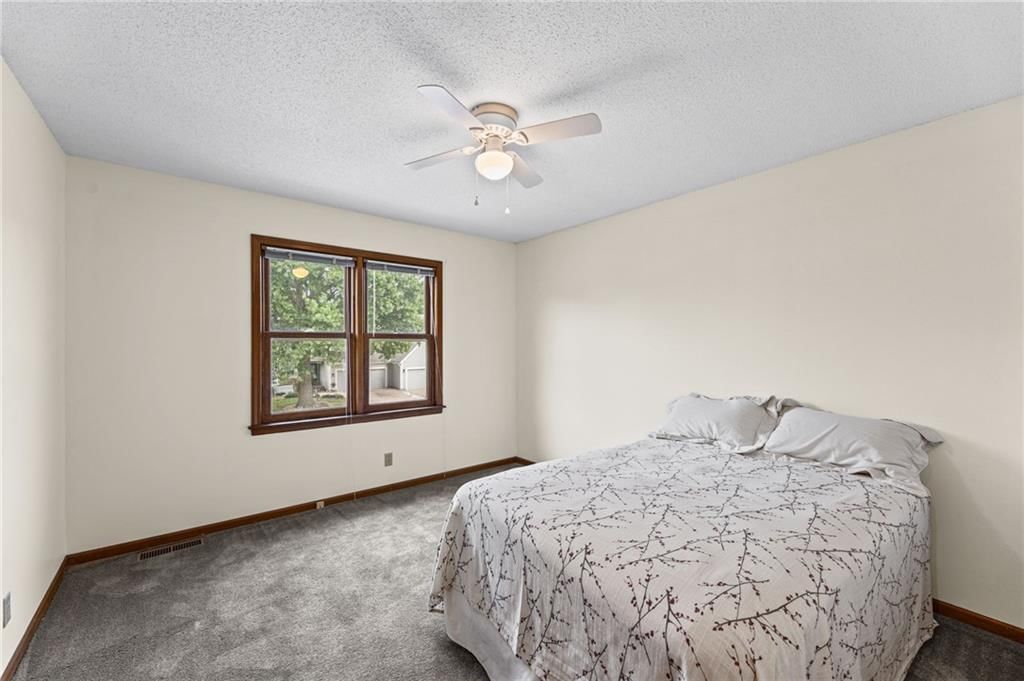 11900 Grandview Street — photo 15