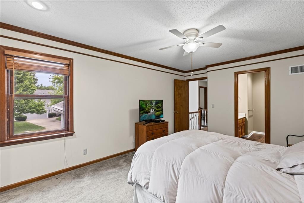 11900 Grandview Street — photo 20