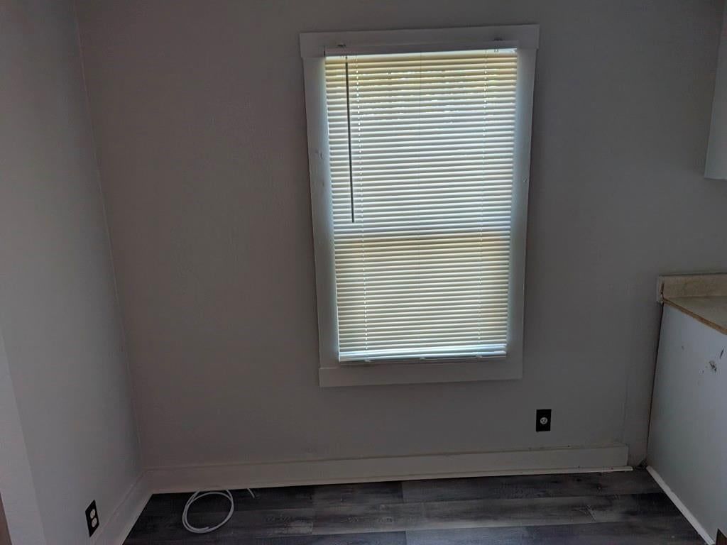 8704 Roberts Avenue — photo 9