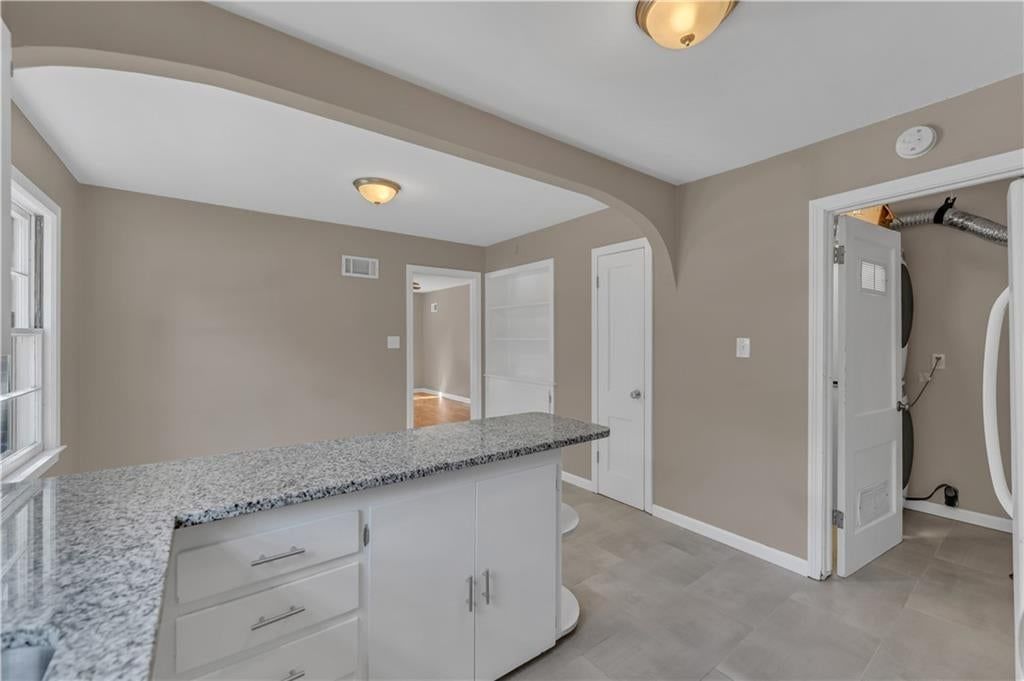 1947 Rhode Island Street — photo 10