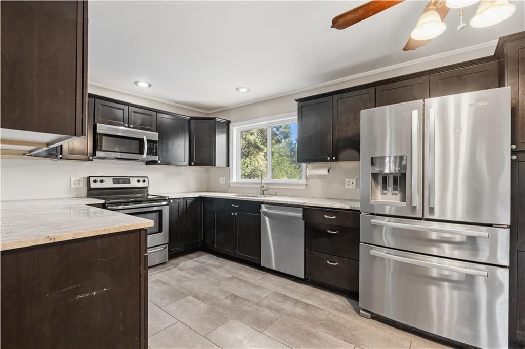 5600 Topping Avenue — photo 7