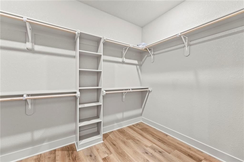 5540 N 107th Street — photo 33