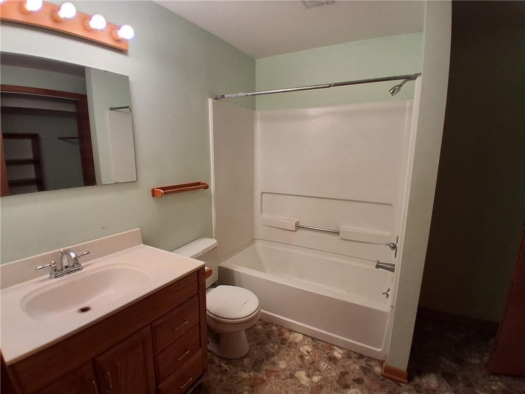 711 Brooklyn Avenue — photo 14