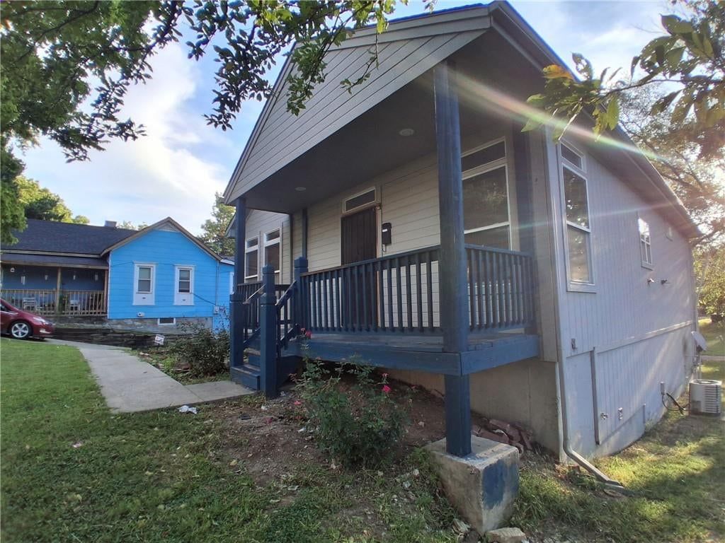 711 Brooklyn Avenue — photo 20